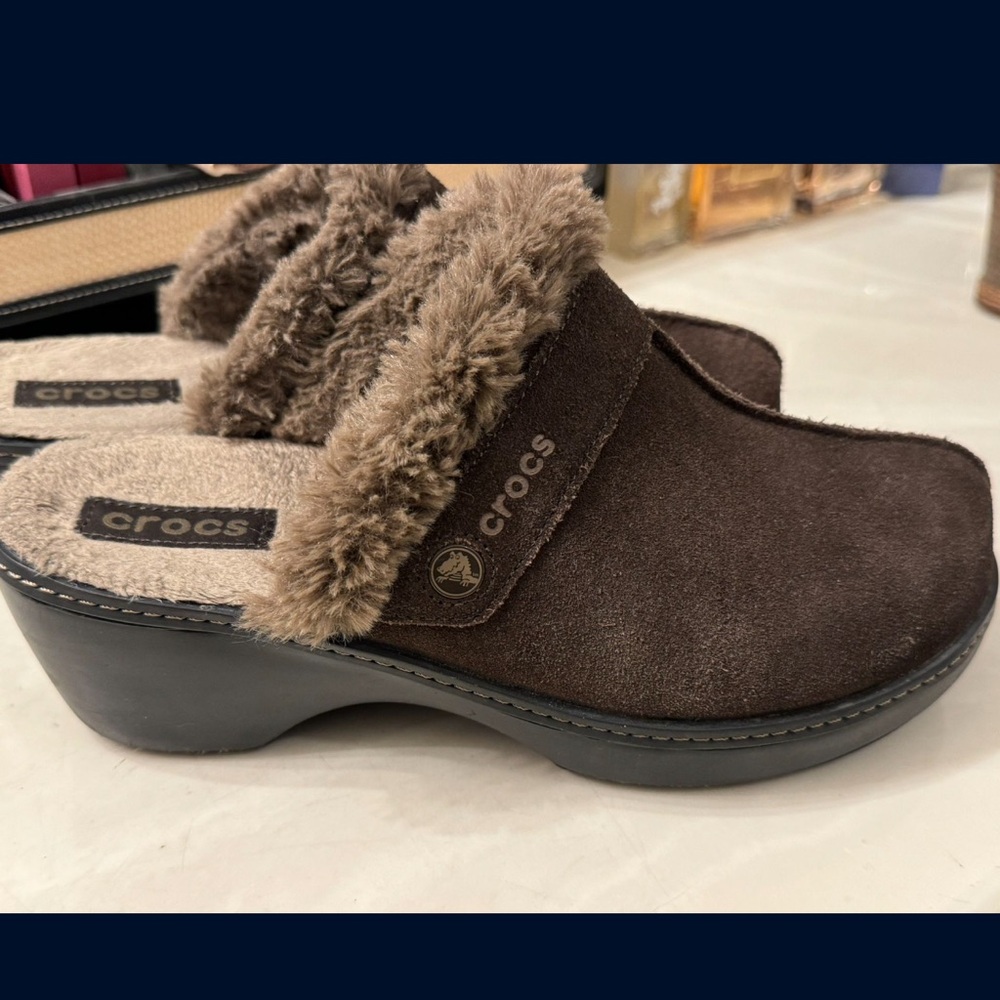 CROCS Brown and Black Cozy Mules
